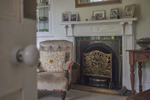 Living Room- click for photo gallery